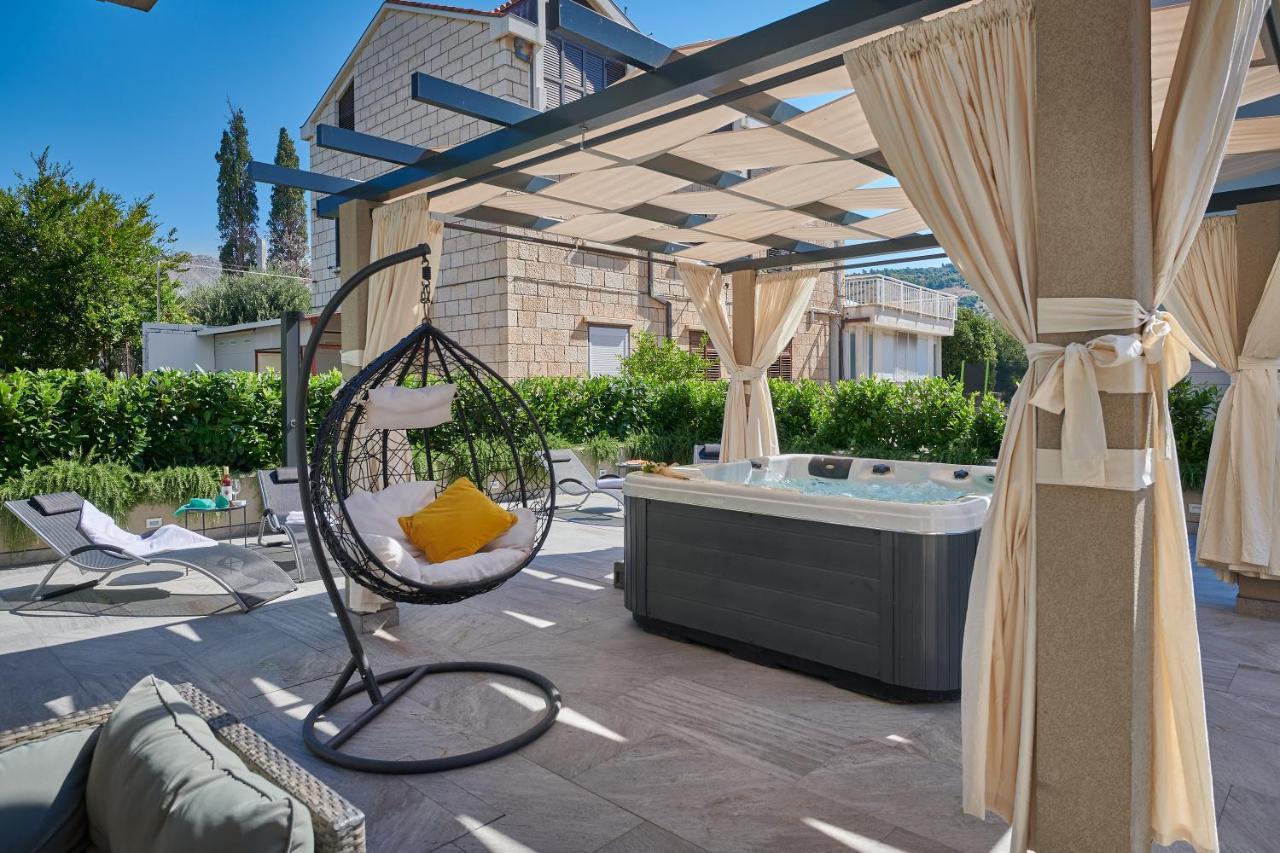 Family Apartment Dubrovnik - Private Jacuzzi Terrace, Private Parking Экстерьер фото
