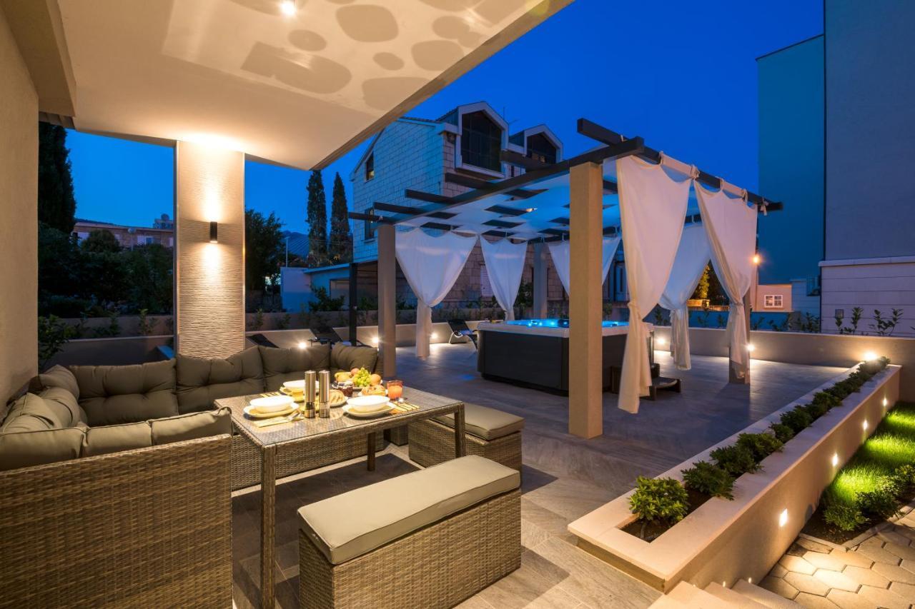 Family Apartment Dubrovnik - Private Jacuzzi Terrace, Private Parking Экстерьер фото