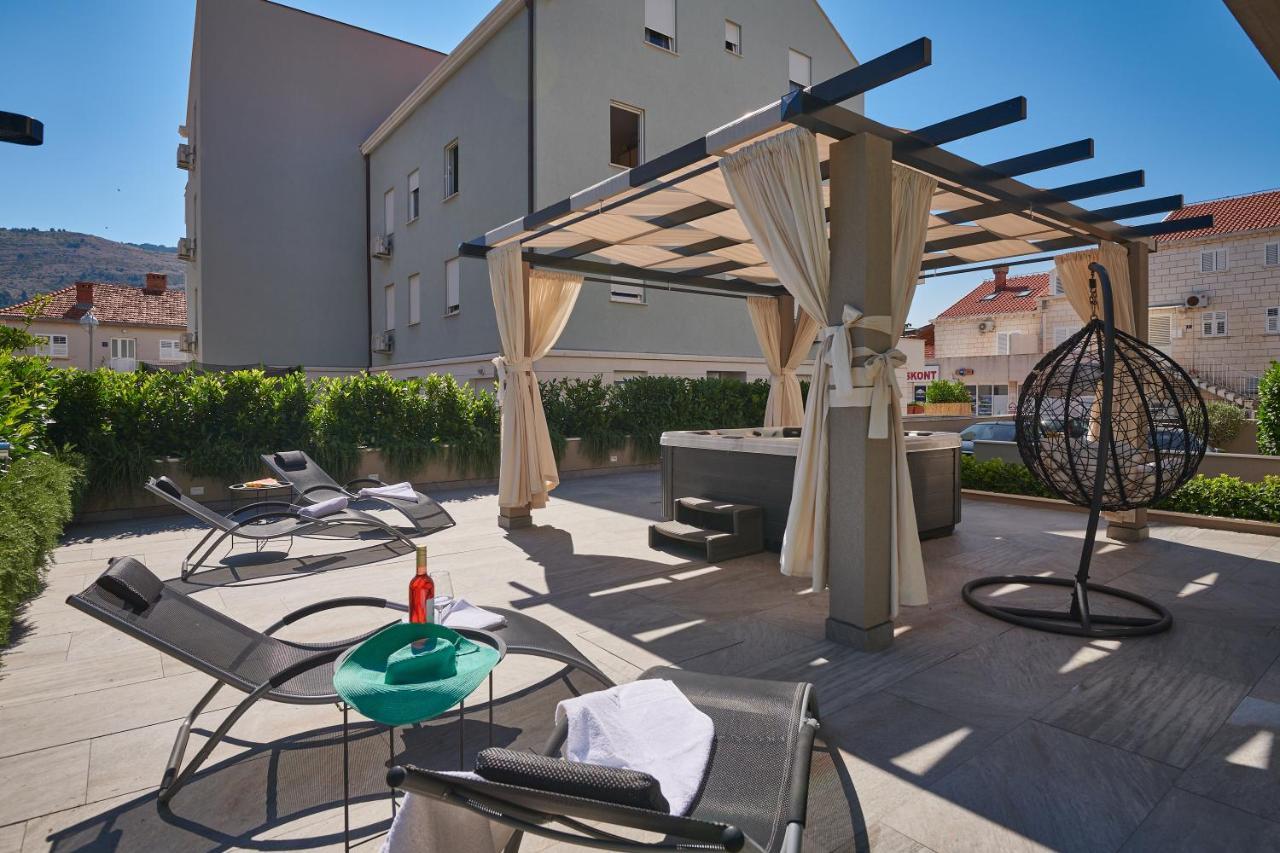 Family Apartment Dubrovnik - Private Jacuzzi Terrace, Private Parking Экстерьер фото