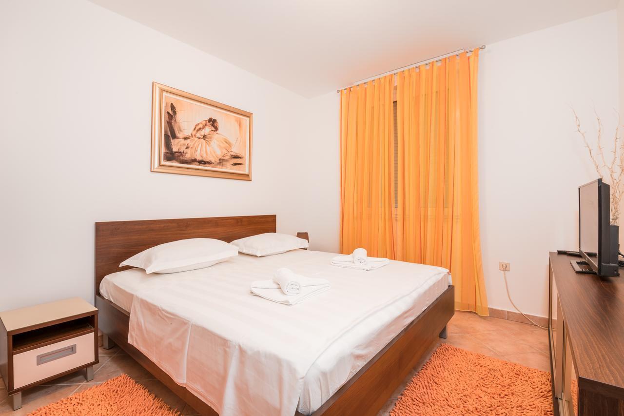 Family Apartment Dubrovnik - Private Jacuzzi Terrace, Private Parking Экстерьер фото
