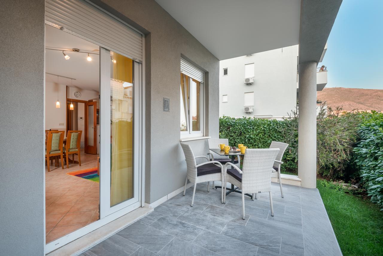 Family Apartment Dubrovnik - Private Jacuzzi Terrace, Private Parking Экстерьер фото